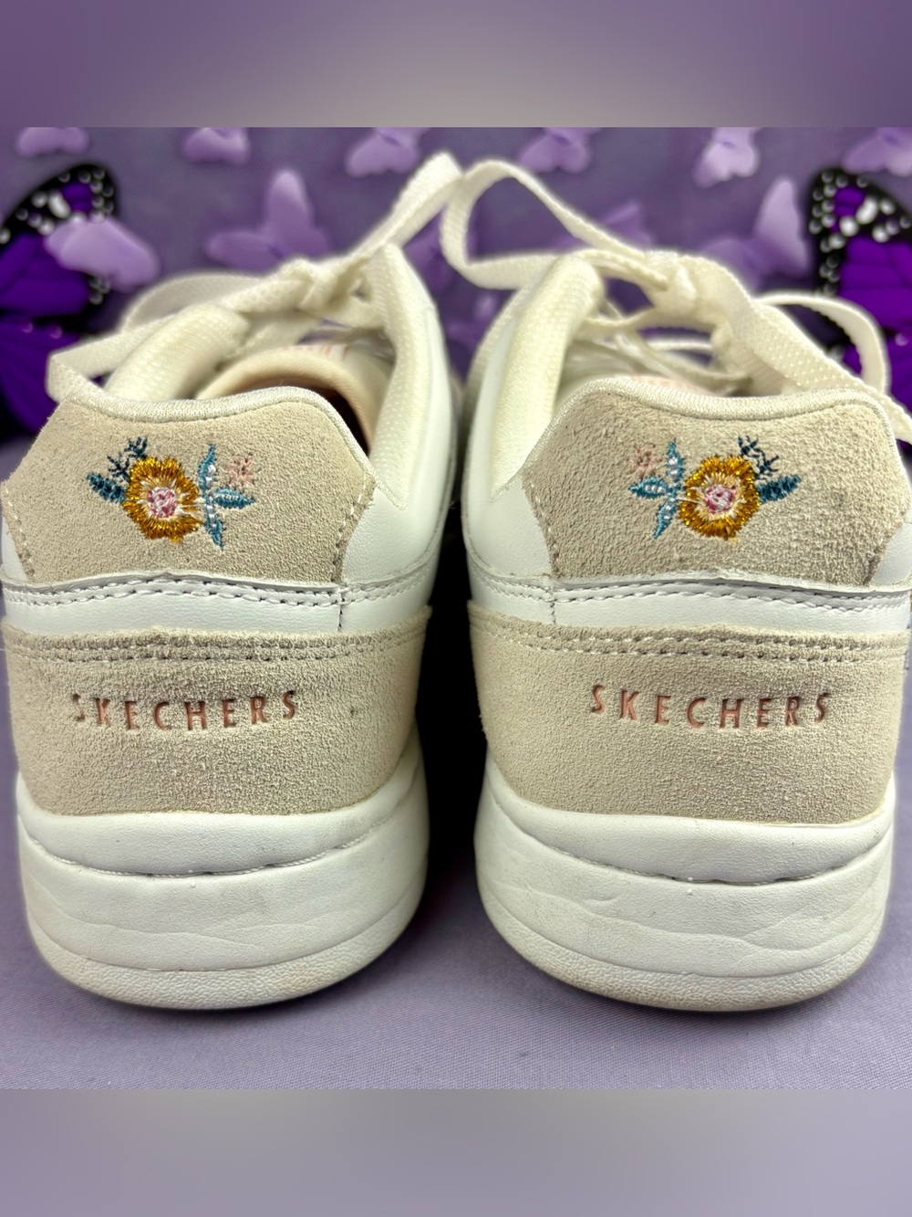 Skechers Cream Floral Accent Sneakers